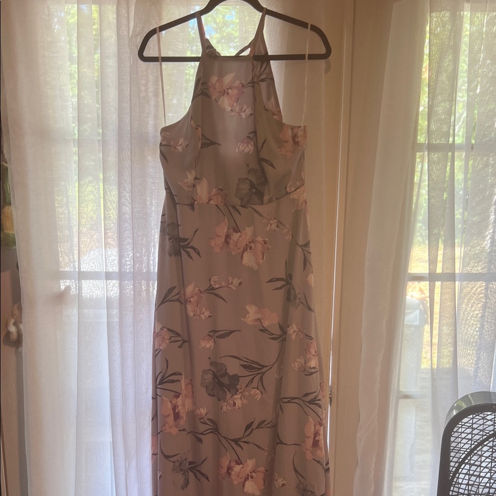 Lulu’s Floral Halter Maxi Dress